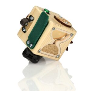 NEWBIE manipulative cube</br><span>Green Calm</span>